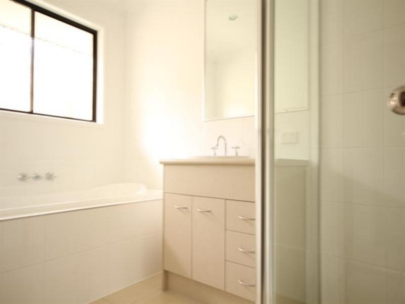 180 Bush Tucker Road, Berrinba QLD 4117