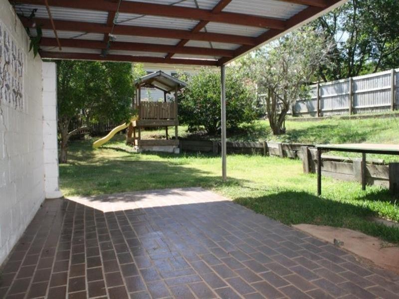 350 Nursery Road, Holland Park QLD 4121