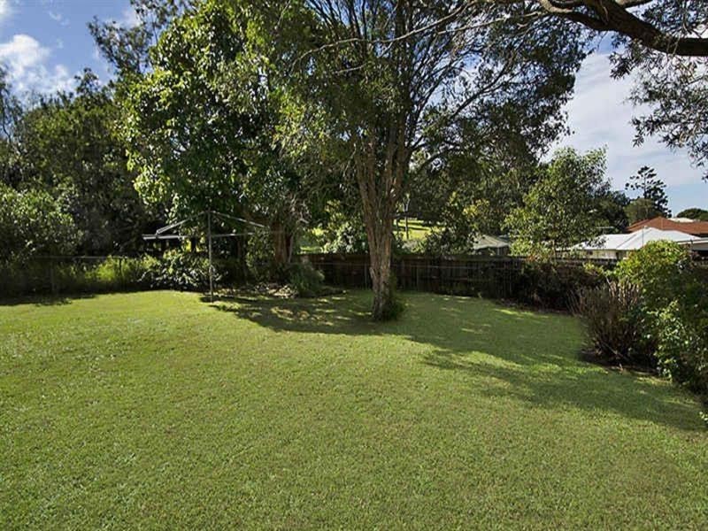 630 Cavendish Road, Holland Park QLD 4121