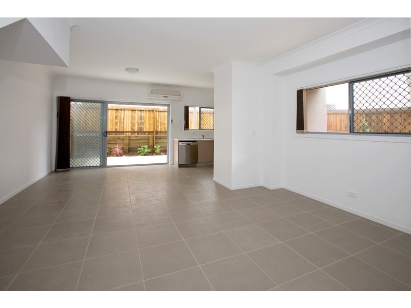 17 Mons Road, Carina Heights QLD 4152