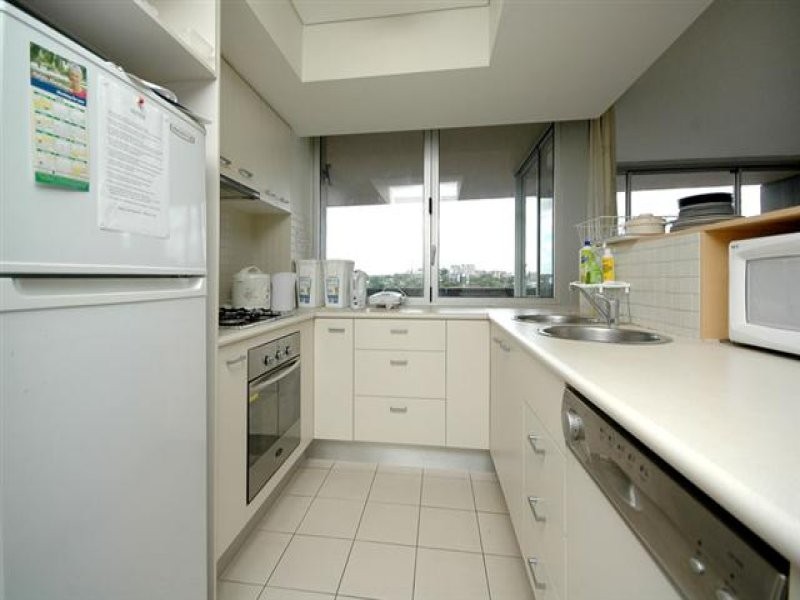 153 Lambert Street, Kangaroo Point QLD 4169