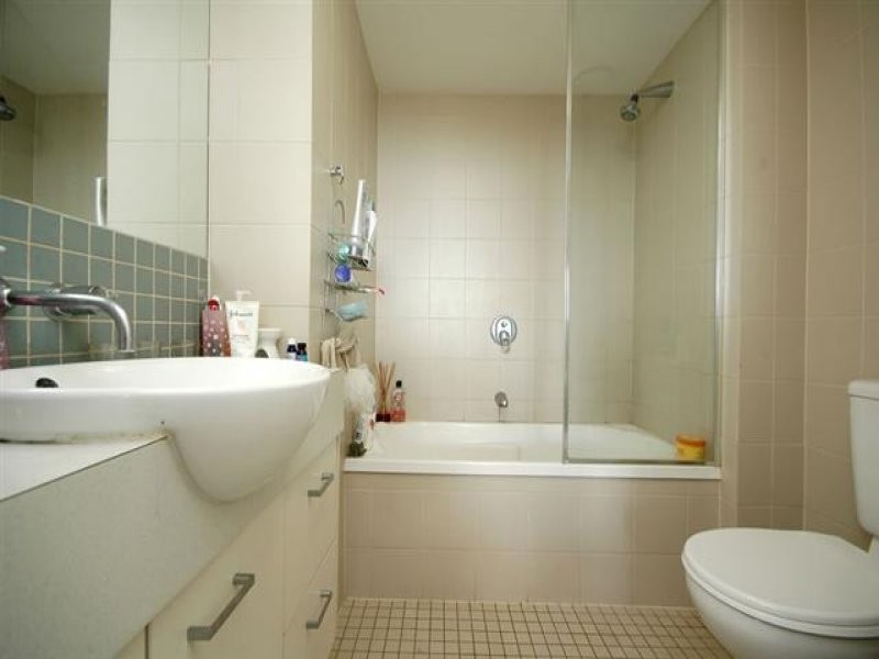 153 Lambert Street, Kangaroo Point QLD 4169