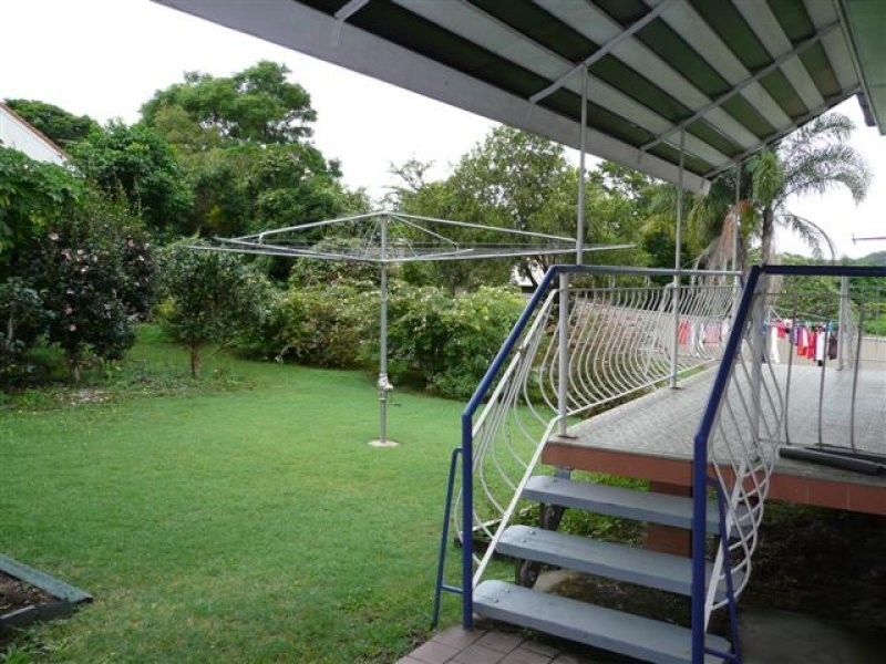 76 Reuben Street, Holland Park QLD 4121