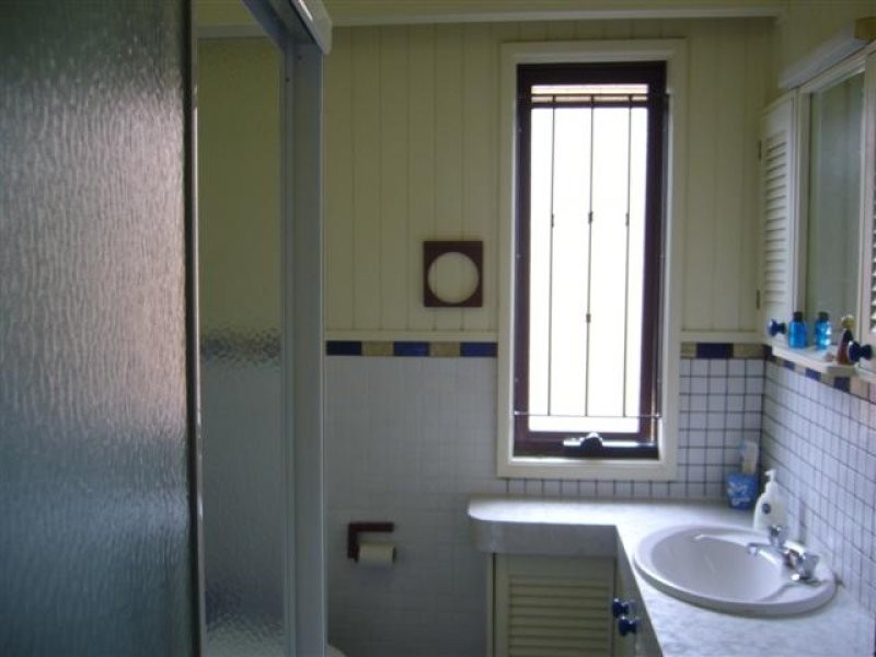 31 Justin Street, Holland Park West QLD 4121