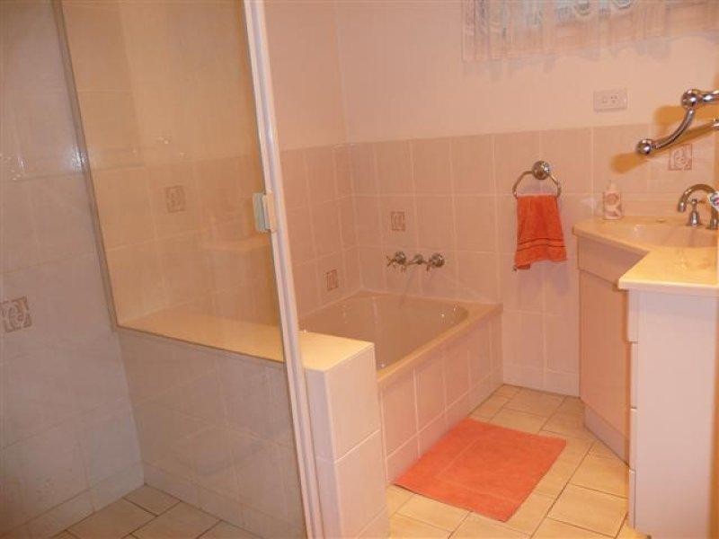 241 Bapaume Road, Mount Gravatt QLD 4122