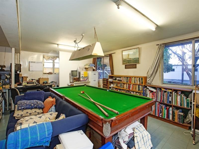 50 Wilkins Street, Fairfield QLD 4103