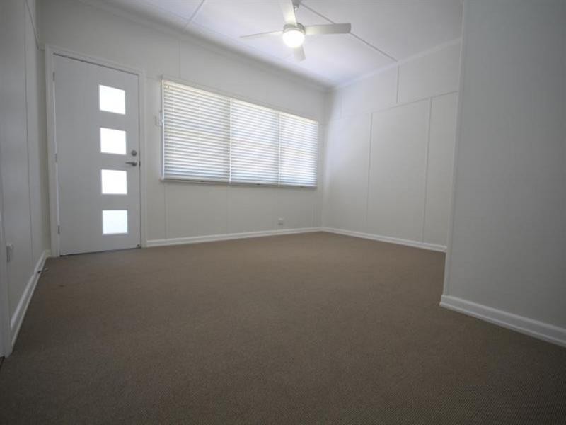 32 Steele Street, Holland Park QLD 4121
