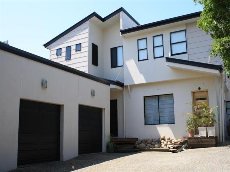 2/44 Birdwood Road, Holland Park West QLD 4121