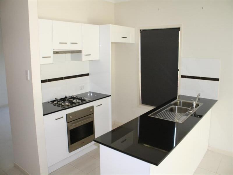 2/44 Birdwood Road, Holland Park West QLD 4121