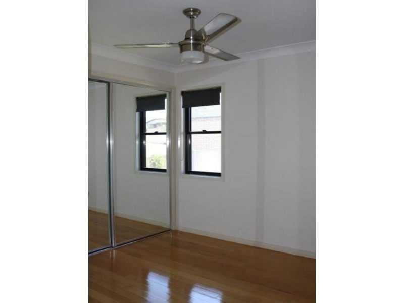 2/44 Birdwood Road, Holland Park West QLD 4121