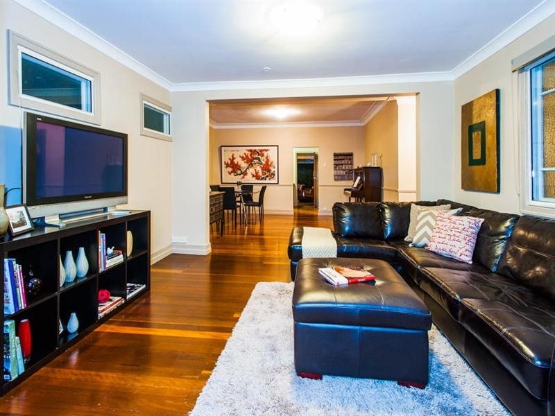 67 Grenfell Street, Mount Gravatt East QLD 4122