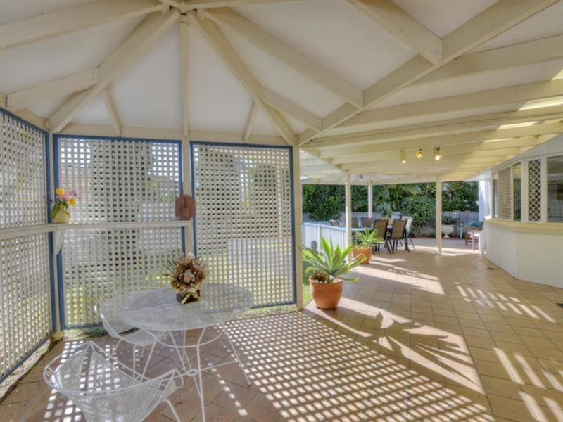 137 Cribb Road, Carindale QLD 4152