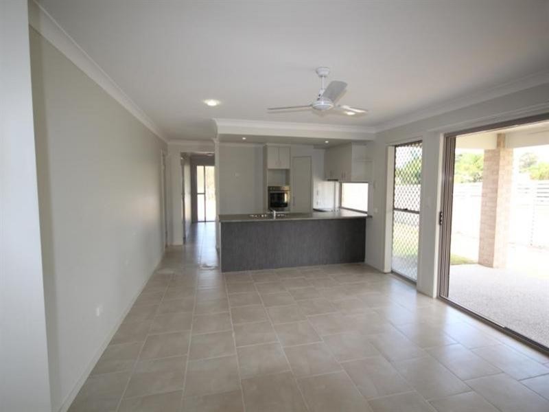 2 Sunflower Street, Waterford West QLD 4133