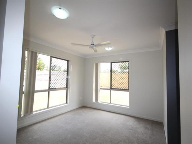 2 Sunflower Street, Waterford West QLD 4133