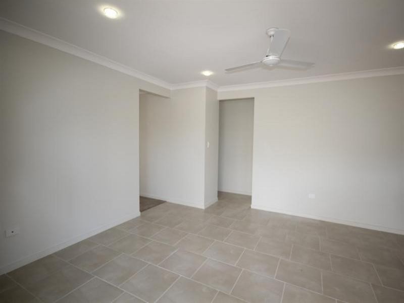 2 Sunflower Street, Waterford West QLD 4133