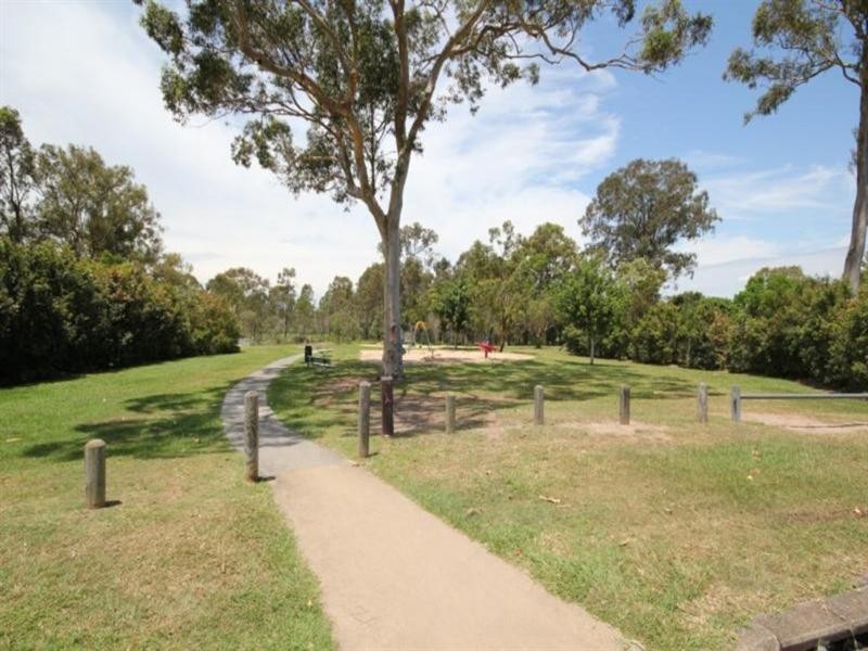 2 Sunflower Street, Waterford West QLD 4133