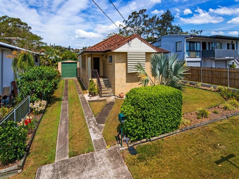 100 Galsworthy Street, Holland Park West QLD 4121