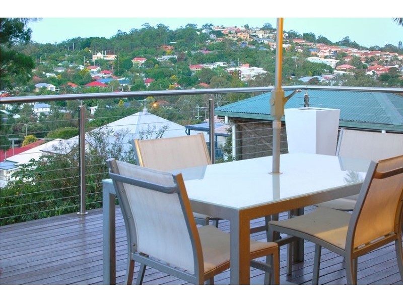 Holland Park West QLD 4121