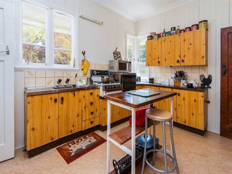 23 Lamette Street, Holland Park QLD 4121