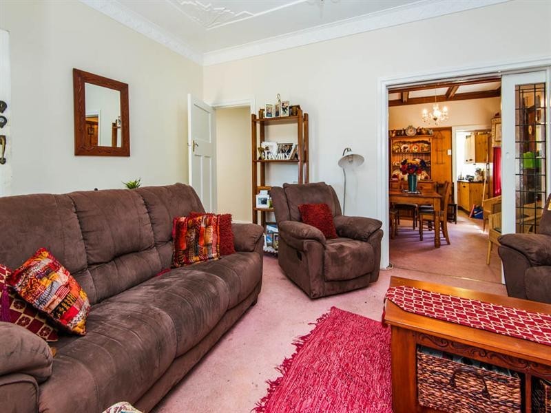 23 Lamette Street, Holland Park QLD 4121