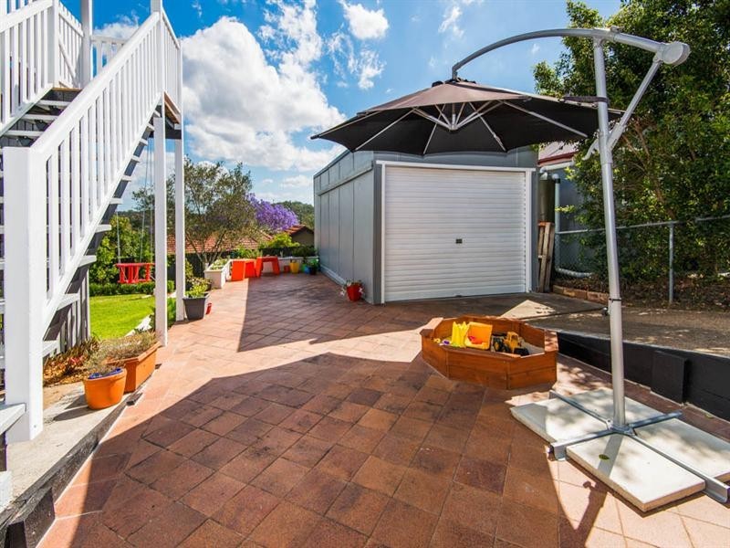 7 Lamrock Street, Holland Park West QLD 4121
