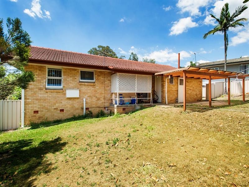 10 Enfield Street, Mount Gravatt East QLD 4122