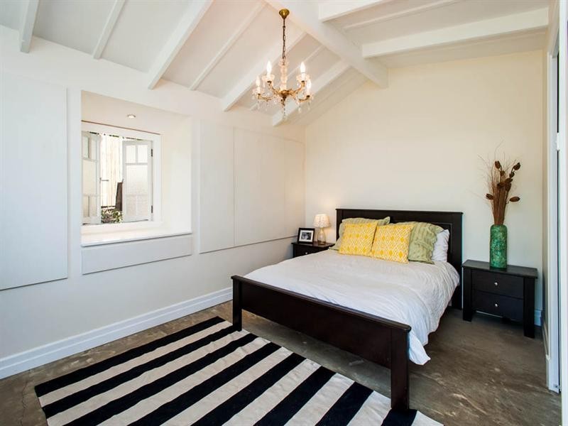 31 Cavillon Street, Holland Park QLD 4121