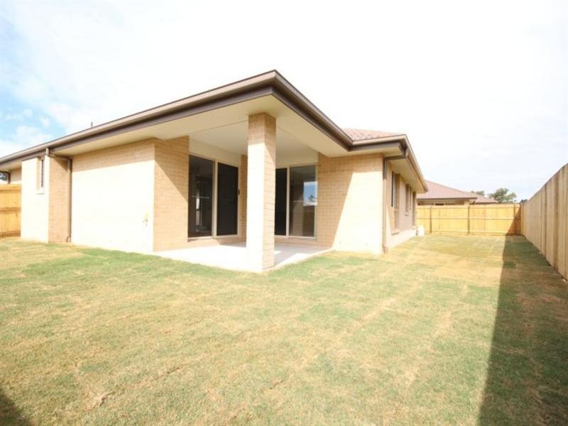 30 Gordon Drive, Bellbird Park QLD 4300