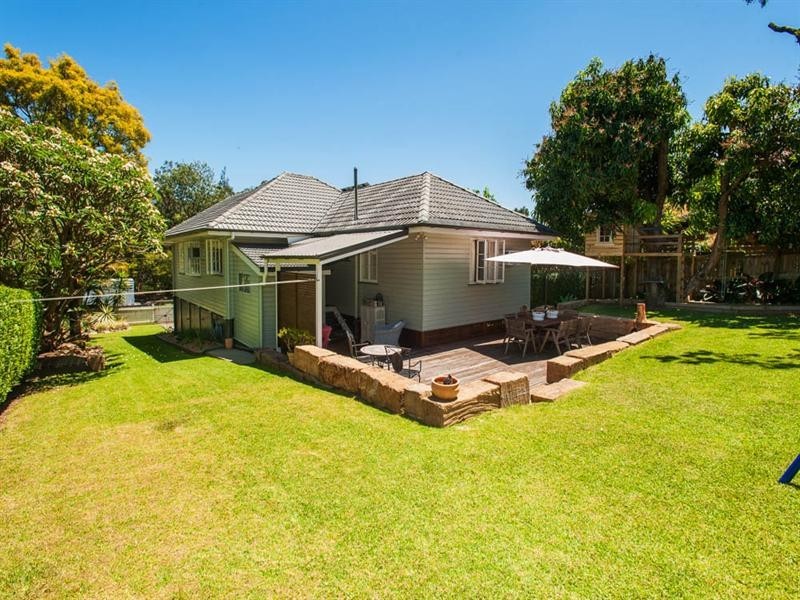 146 Lawn Street, Holland Park QLD 4121