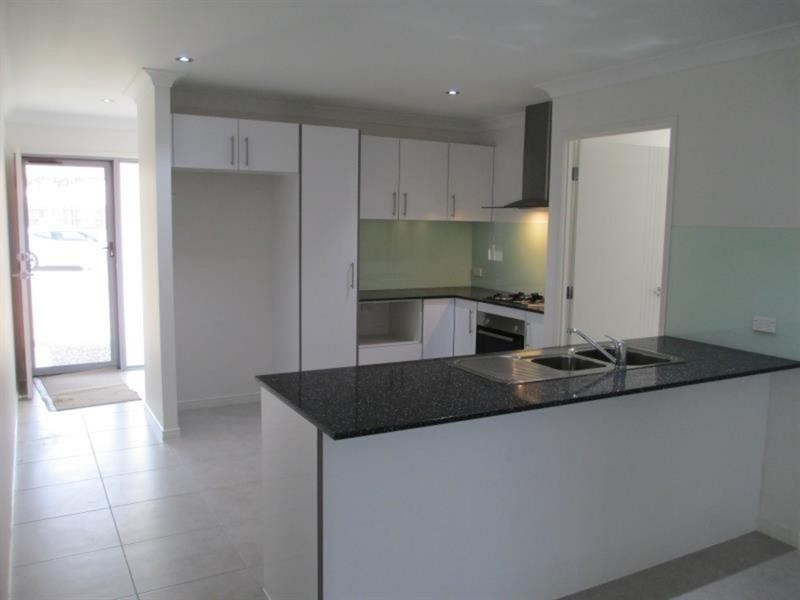 6 Surwold Way, Loganlea QLD 4131