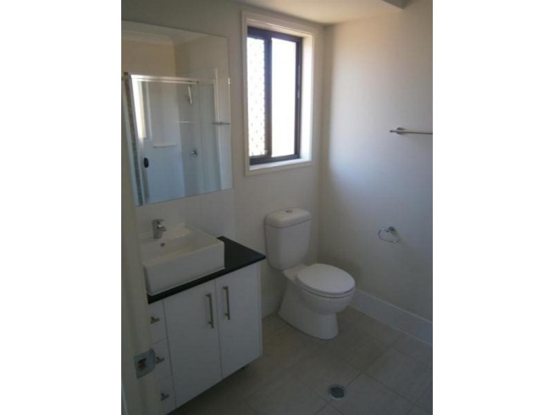 24 Surwold Way LOGANLEA, Loganlea QLD 4131