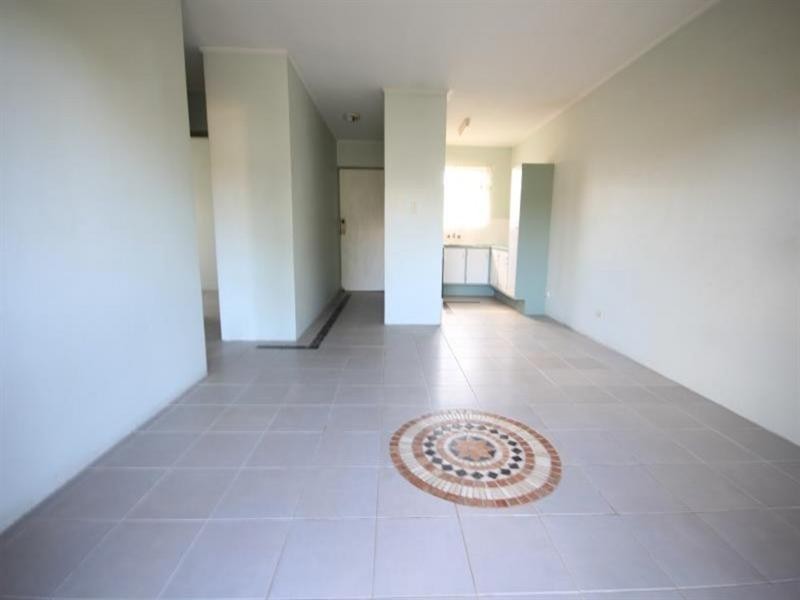 2/67 Thomas Street, Greenslopes QLD 4120