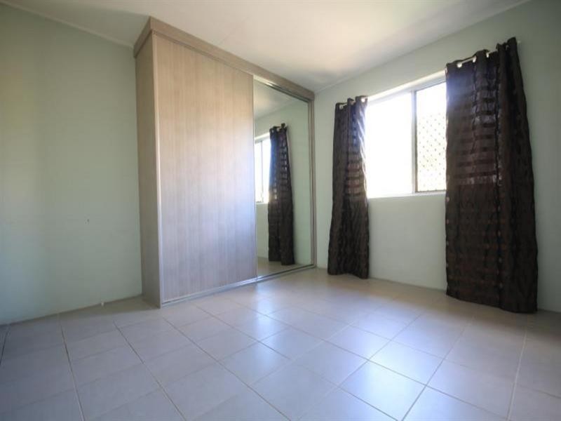 2/67 Thomas Street, Greenslopes QLD 4120