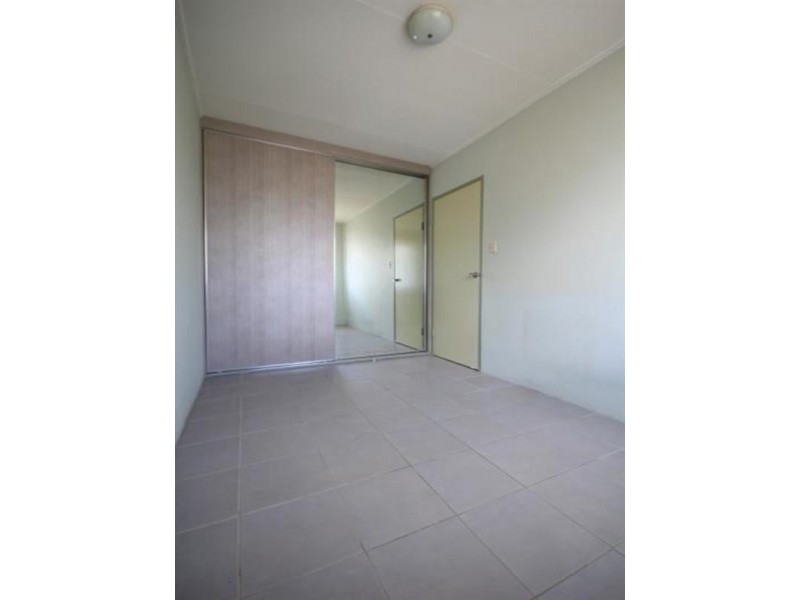 2/67 Thomas Street, Greenslopes QLD 4120