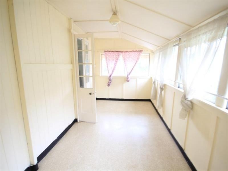 1133 Logan Road, Holland Park QLD 4121