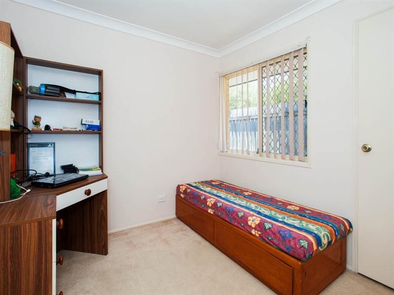 39 Blue Grass Crescent, Eight Mile Plains QLD 4113