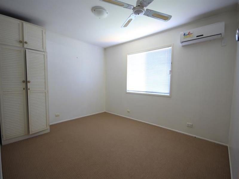 25 Walter Street, Holland Park West QLD 4121