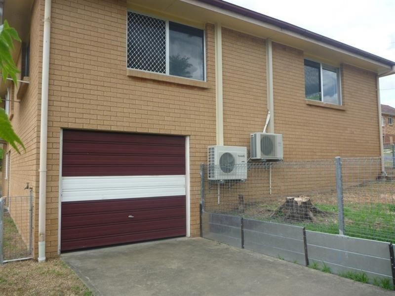 25 Walter Street, Holland Park West QLD 4121