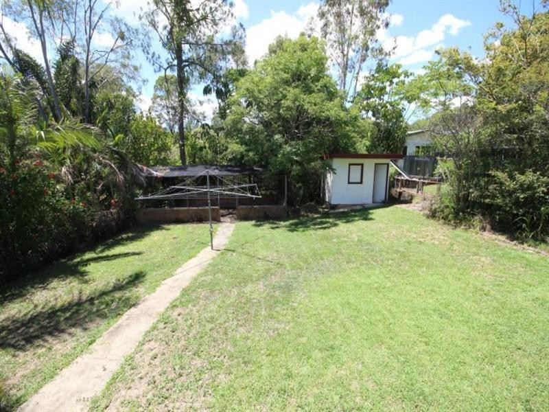 391 Nursery Road, Holland Park QLD 4121