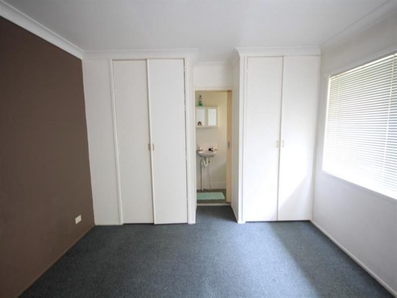 4/38 Victor Street, Holland Park QLD 4121