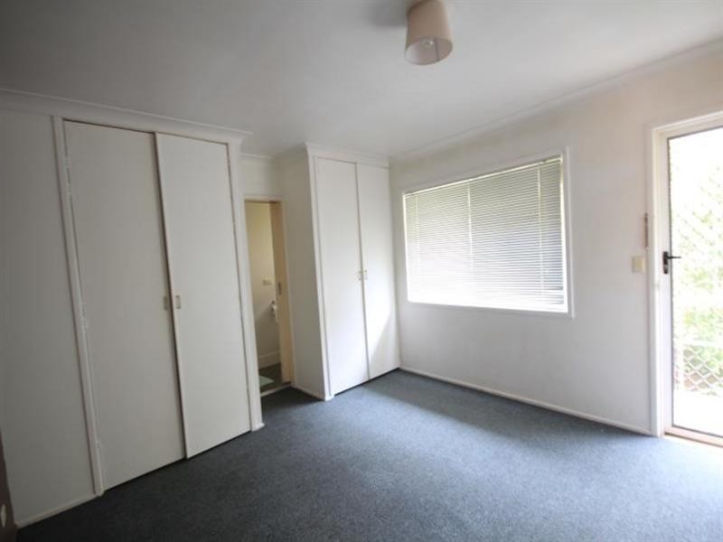 4/38 Victor Street, Holland Park QLD 4121