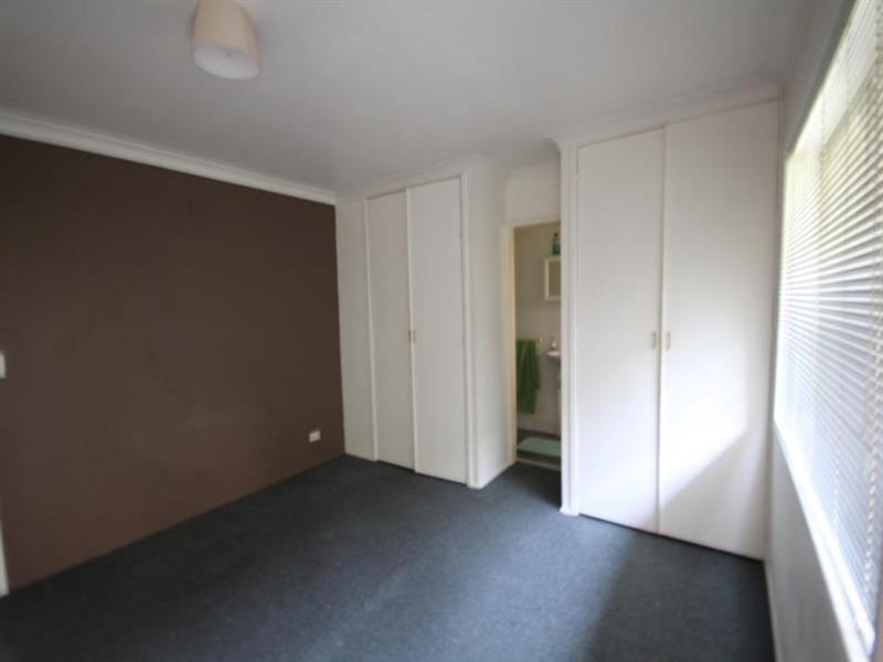 4/38 Victor Street, Holland Park QLD 4121