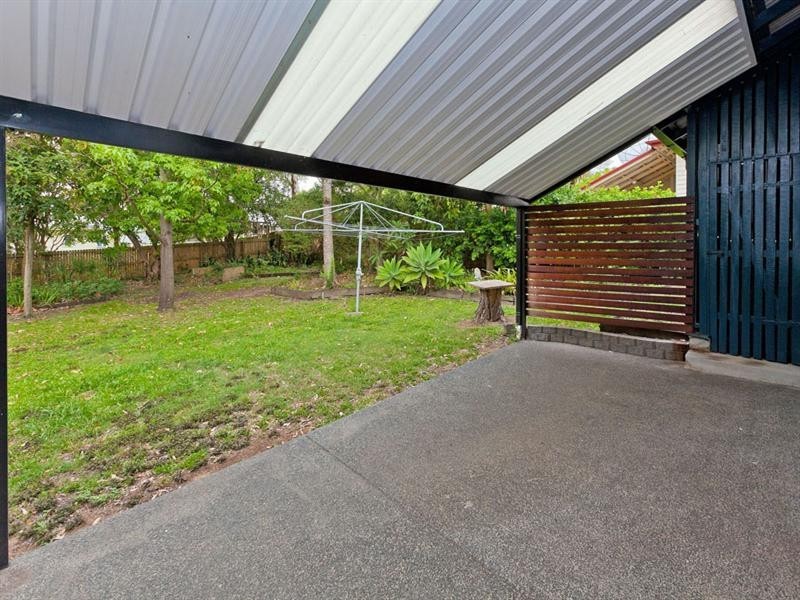 23 Macklin Street, Holland Park QLD 4121