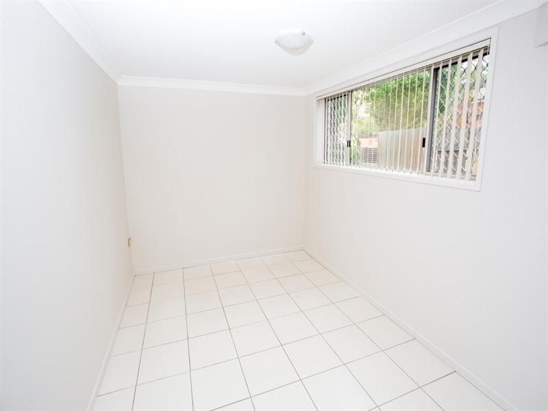 2/65 Peach Street, Greenslopes QLD 4120