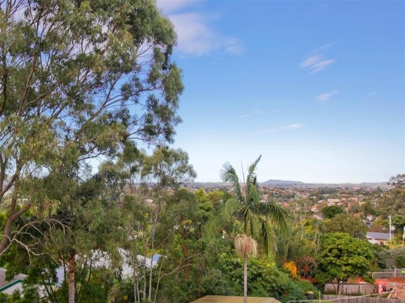 105 Hoff Street, Mount Gravatt East QLD 4122