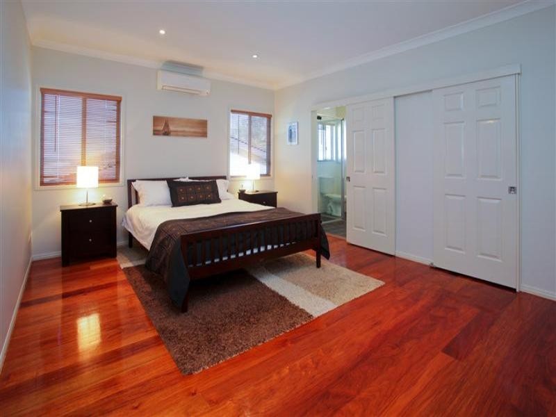105 Hoff Street, Mount Gravatt East QLD 4122