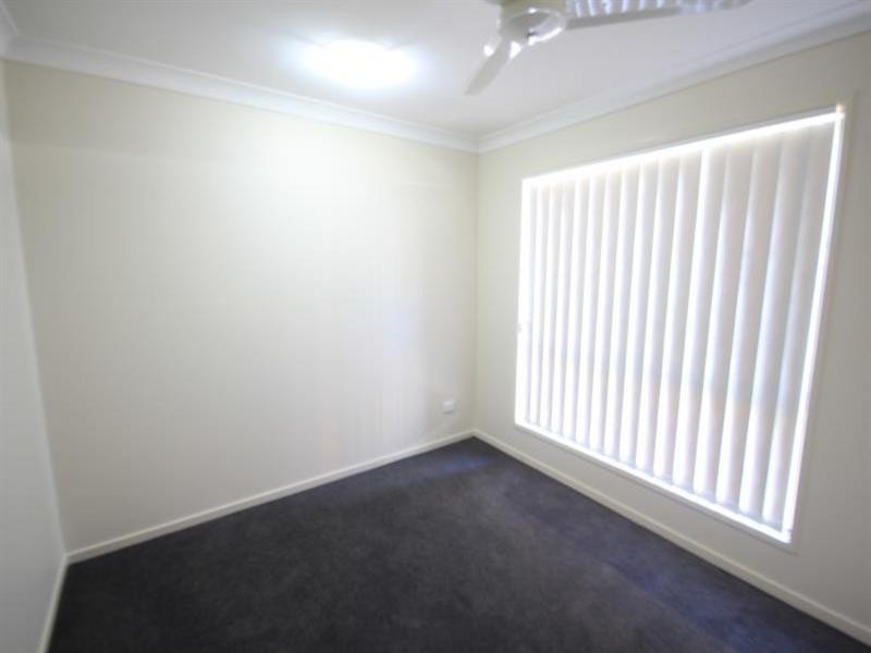 9 Surwold Way, Loganlea QLD 4131