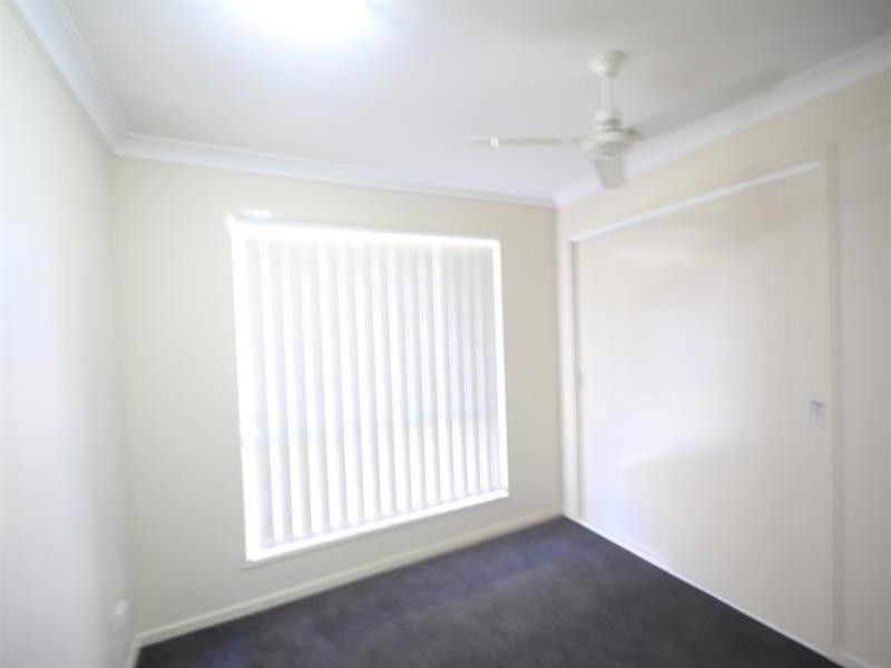 9 Surwold Way, Loganlea QLD 4131