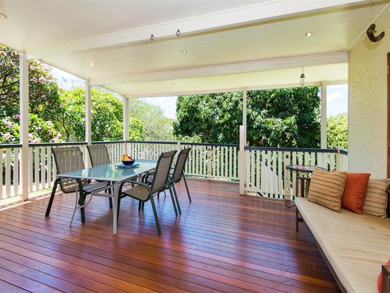 22 Contay Street, Holland Park QLD 4121