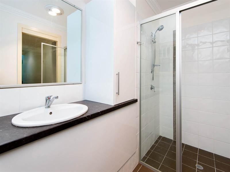 22 Contay Street, Holland Park QLD 4121